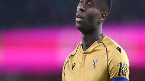 C罗跨界综艺引发热议：C罗、乔丹、布雷迪谁是篮球GOAT？